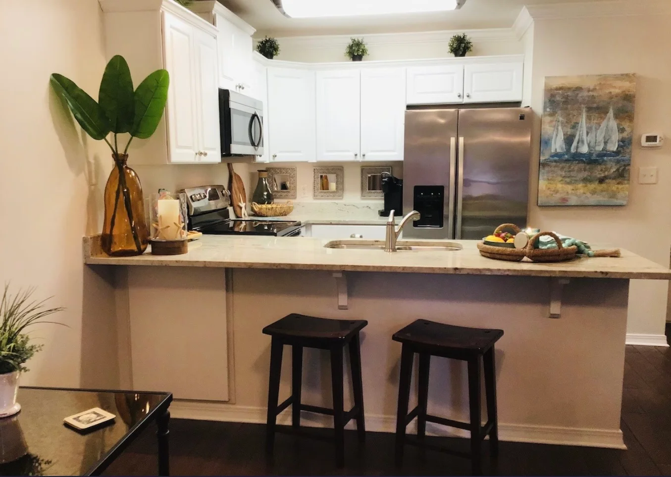 Counter Seating, Great Work Space