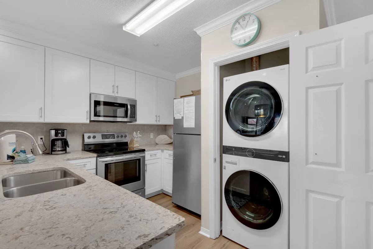 Full Size Washer / Dryer
