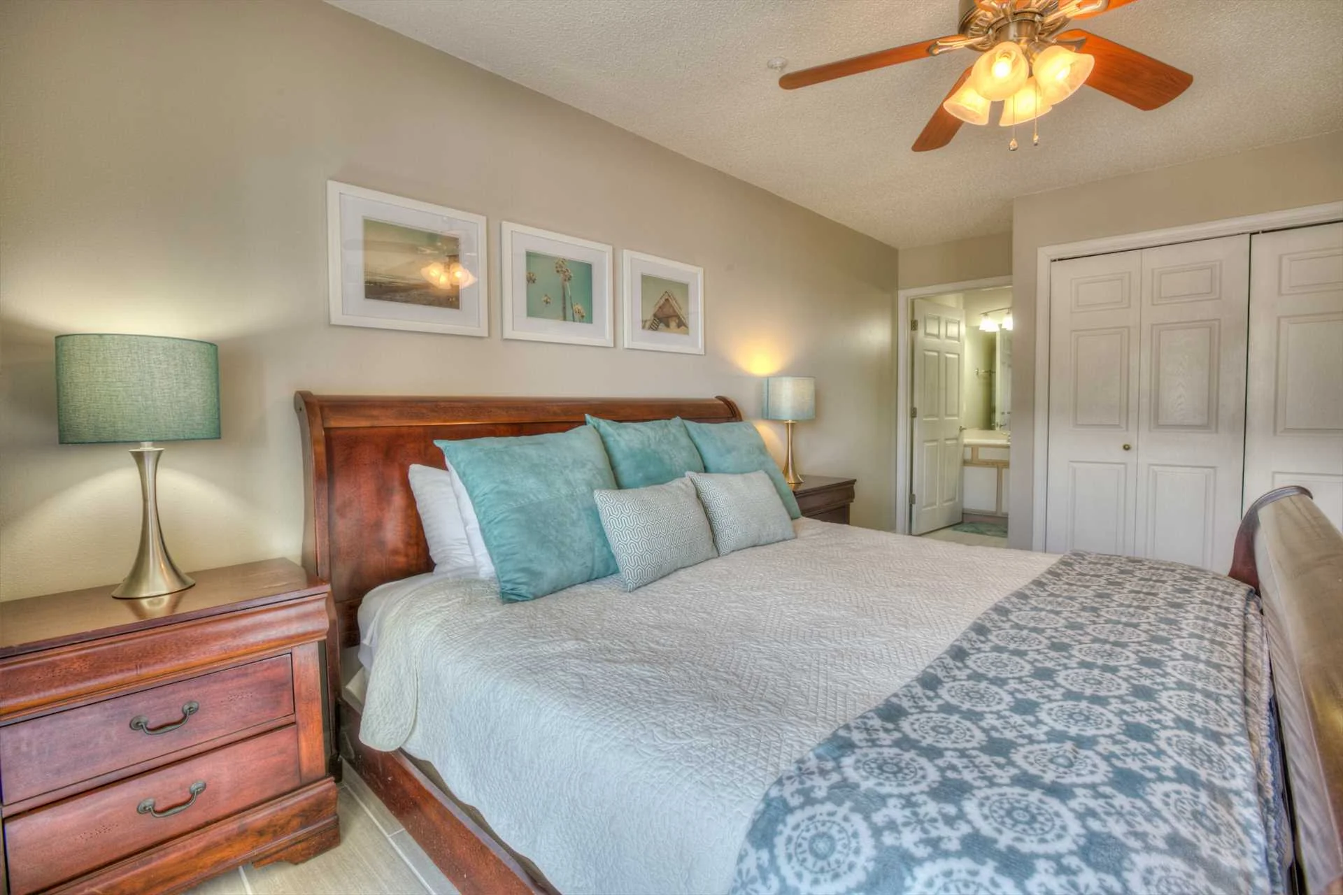 Gulfview corner unit - Photo 11