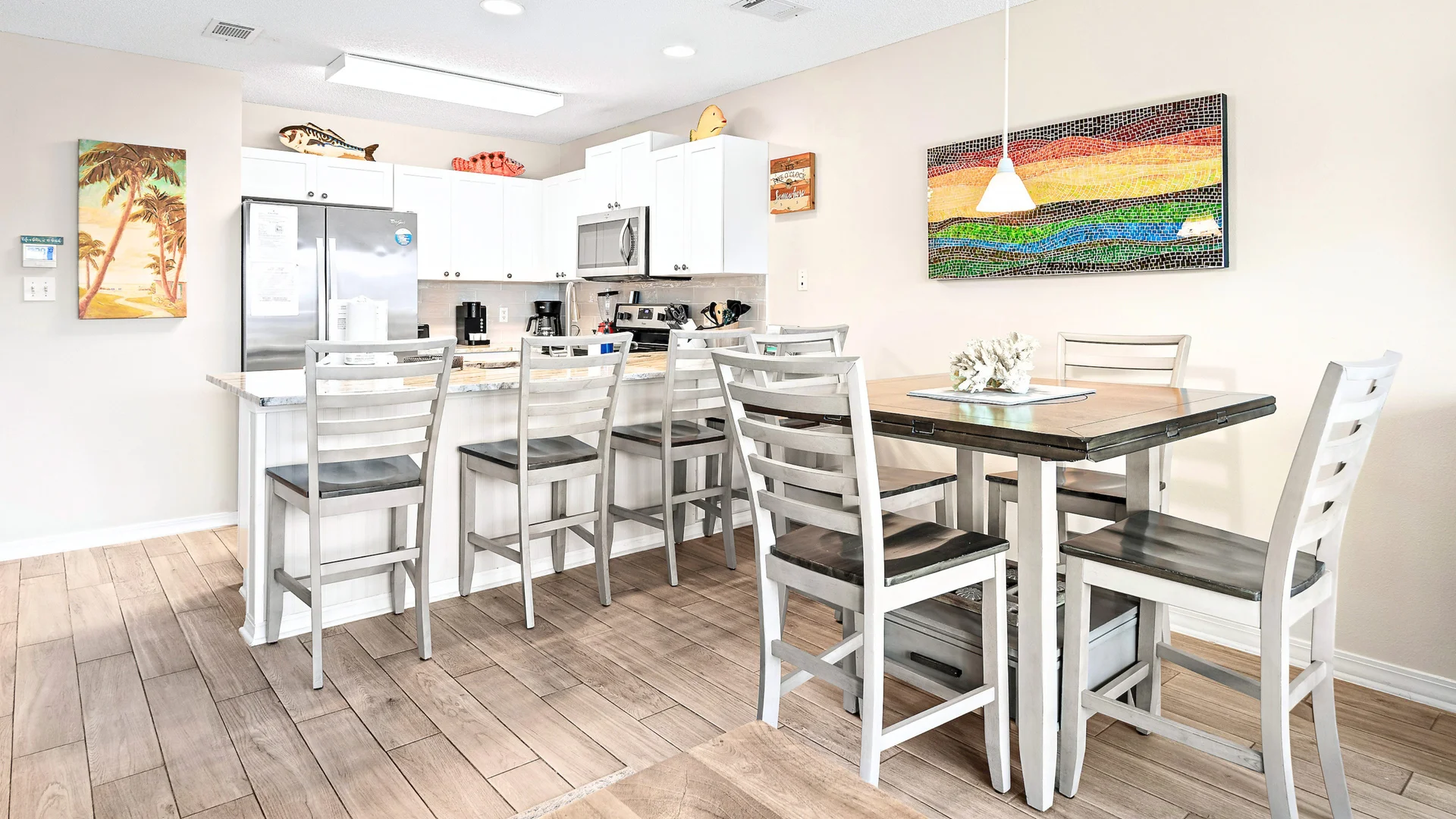 Steps to Beach • Gulf View Condo w/ Beach Service - Photo 11