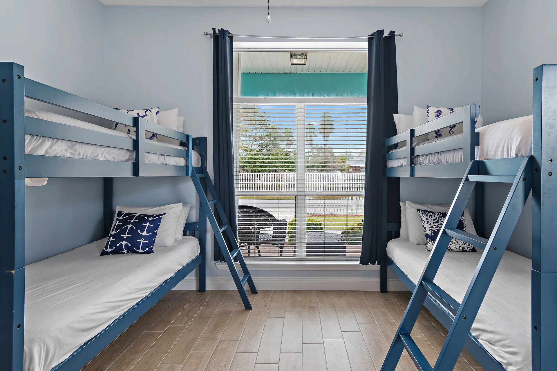 Newly Renovated Private Beach Cottage - Photo 8