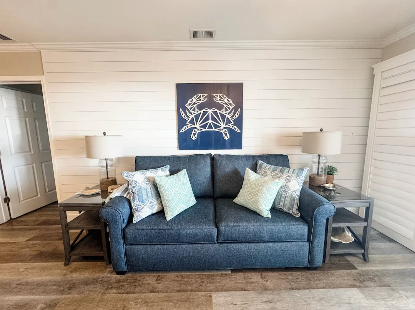 Brand new sleeper sofa. Queen sheets & extra pillows are provided in the condo.