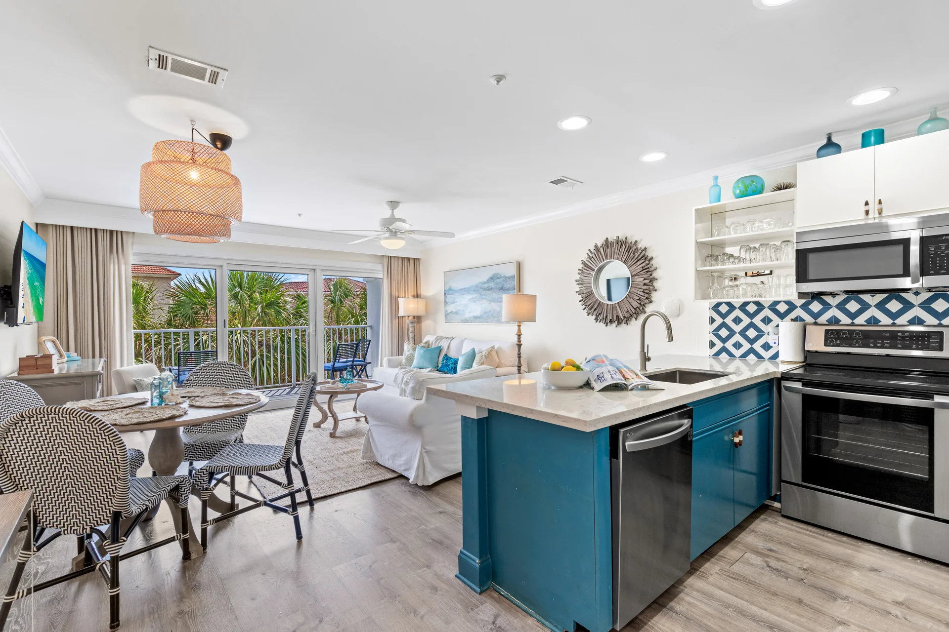 Full kitchen with all the appliances & conveniences of home