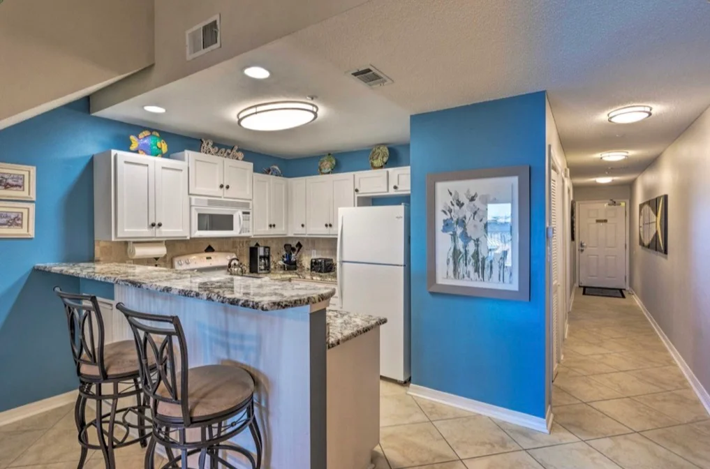 Beach, Fish, Golf & Celebrate | Maravilla's Perfect Miramar Beach Retreat - Photo 2