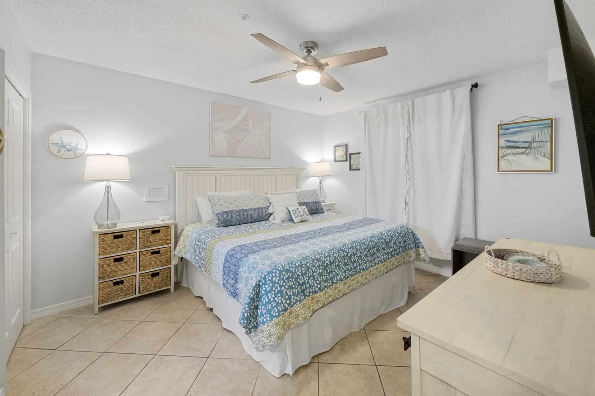 Maravilla 2412 - Top Floor remodeled unit with great gulf view & Free Beach Service - Photo 6