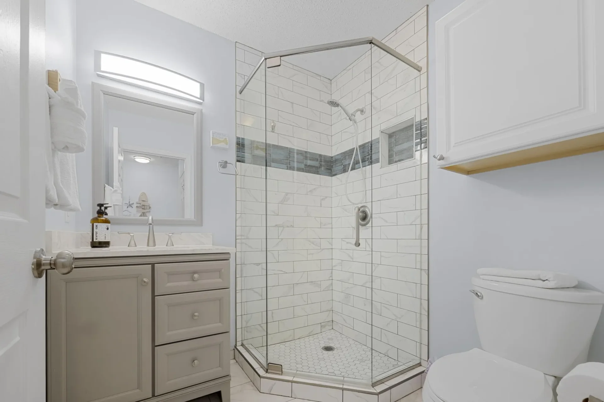 Maravilla 2412 - Top Floor remodeled unit with great gulf view & Free Beach Service - Photo 8