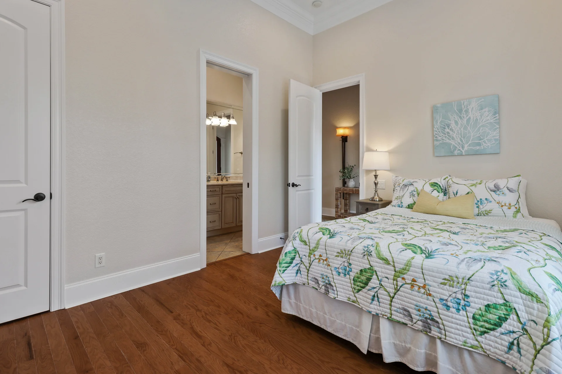 First floor queen room with ensuite