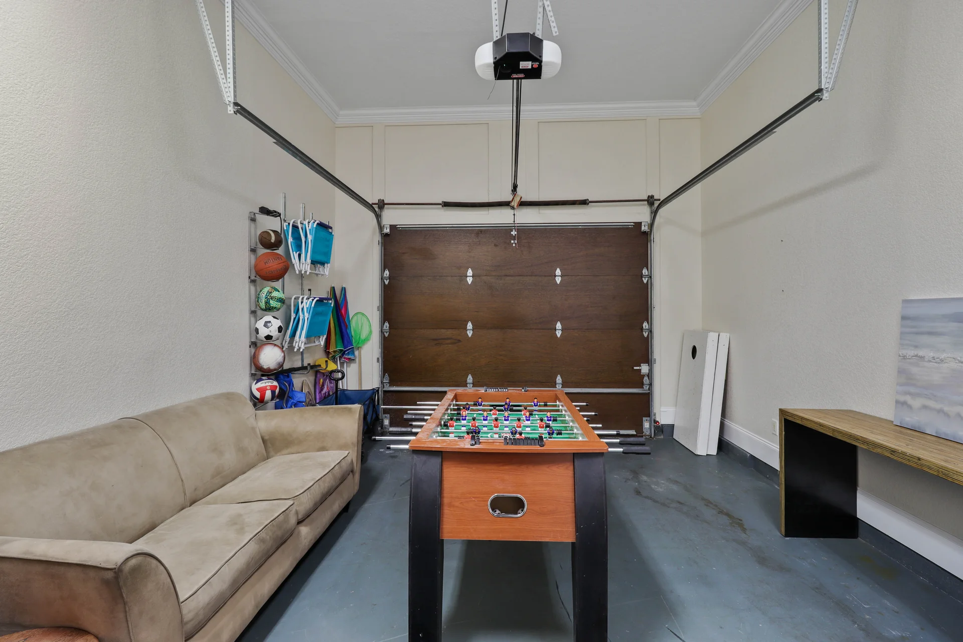 Fun game room
