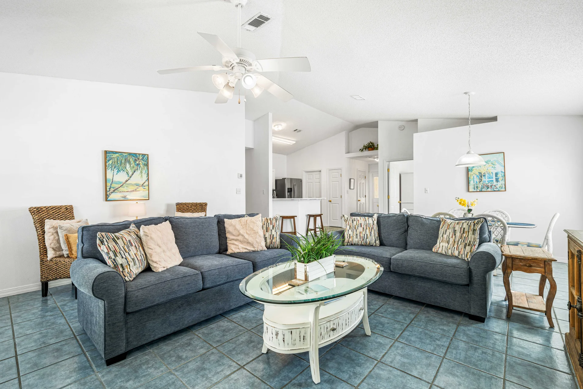 Charming Cottage in Maravilla Homes