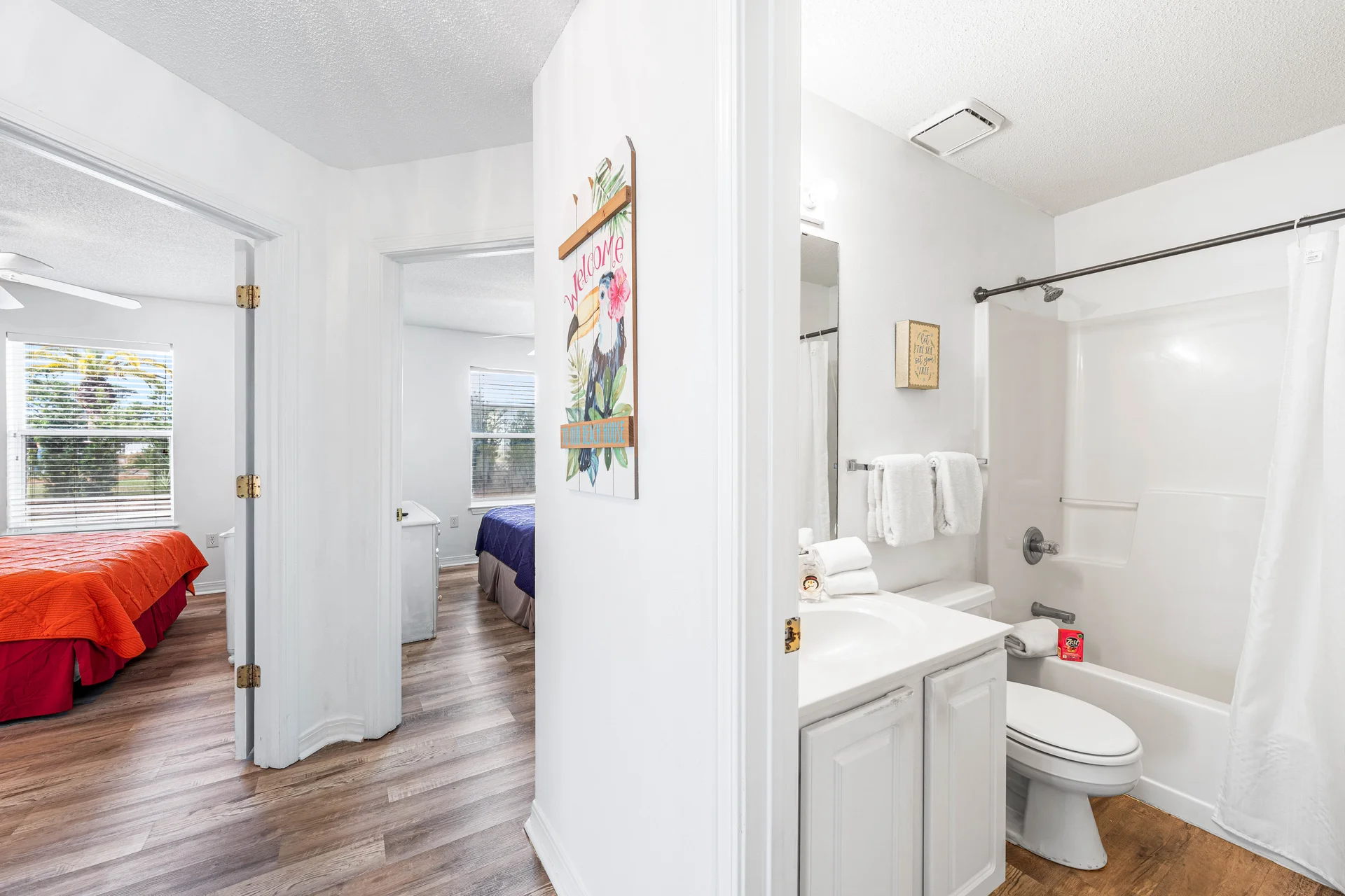 Charming Cottage in Maravilla Homes - Photo 12