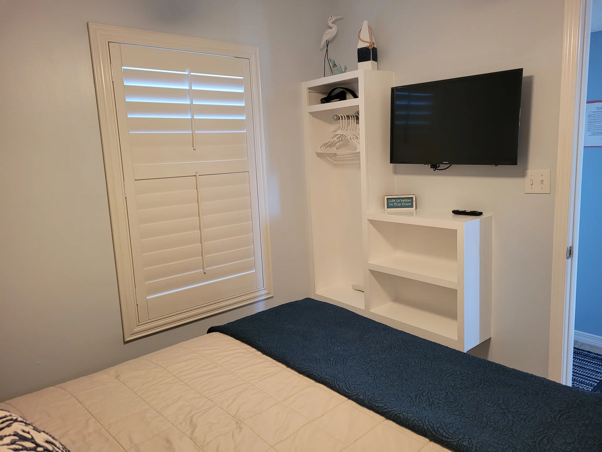 2nd Bedroom