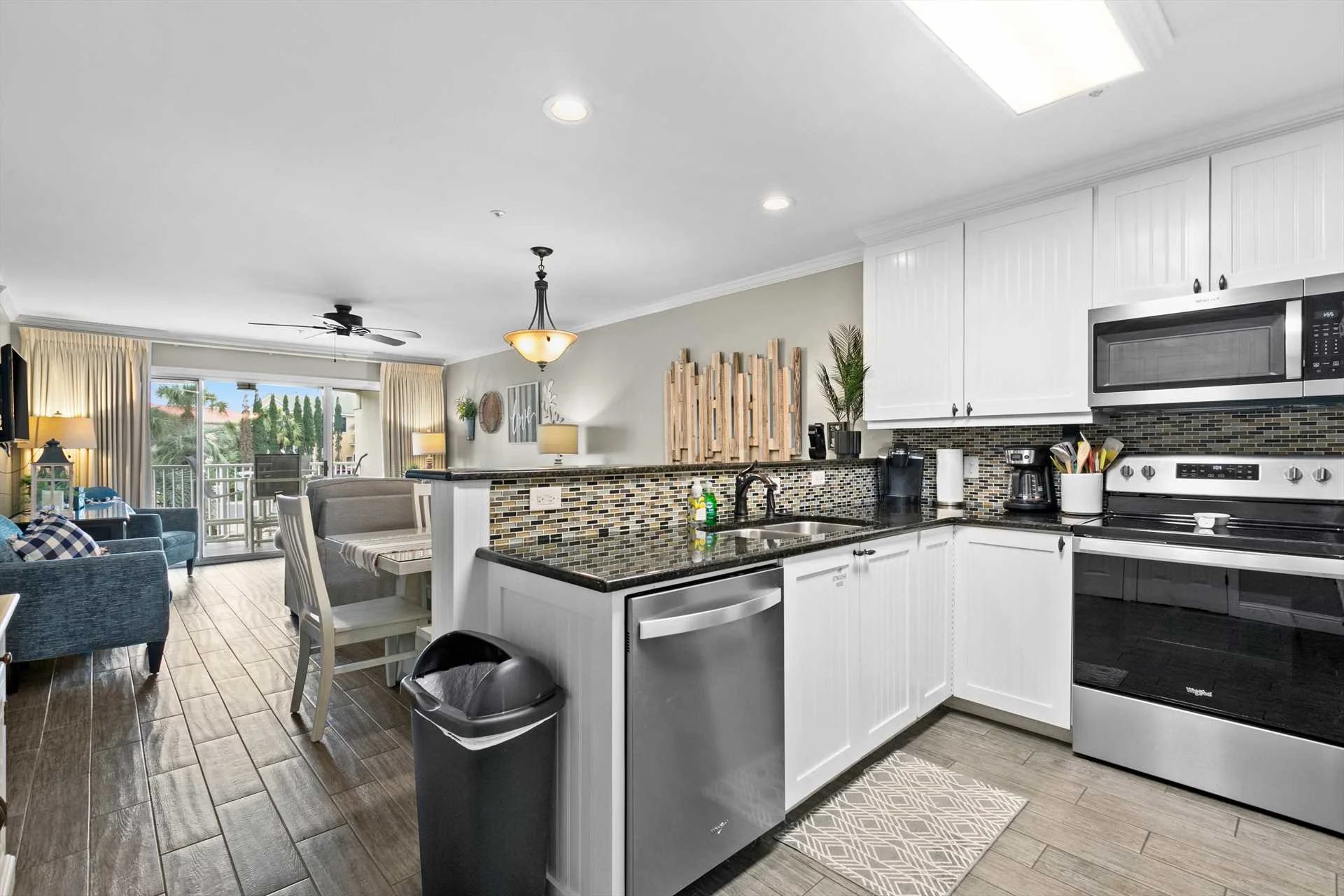 The beautifully renovated Drift Inn unit - 1202 - Photo 7