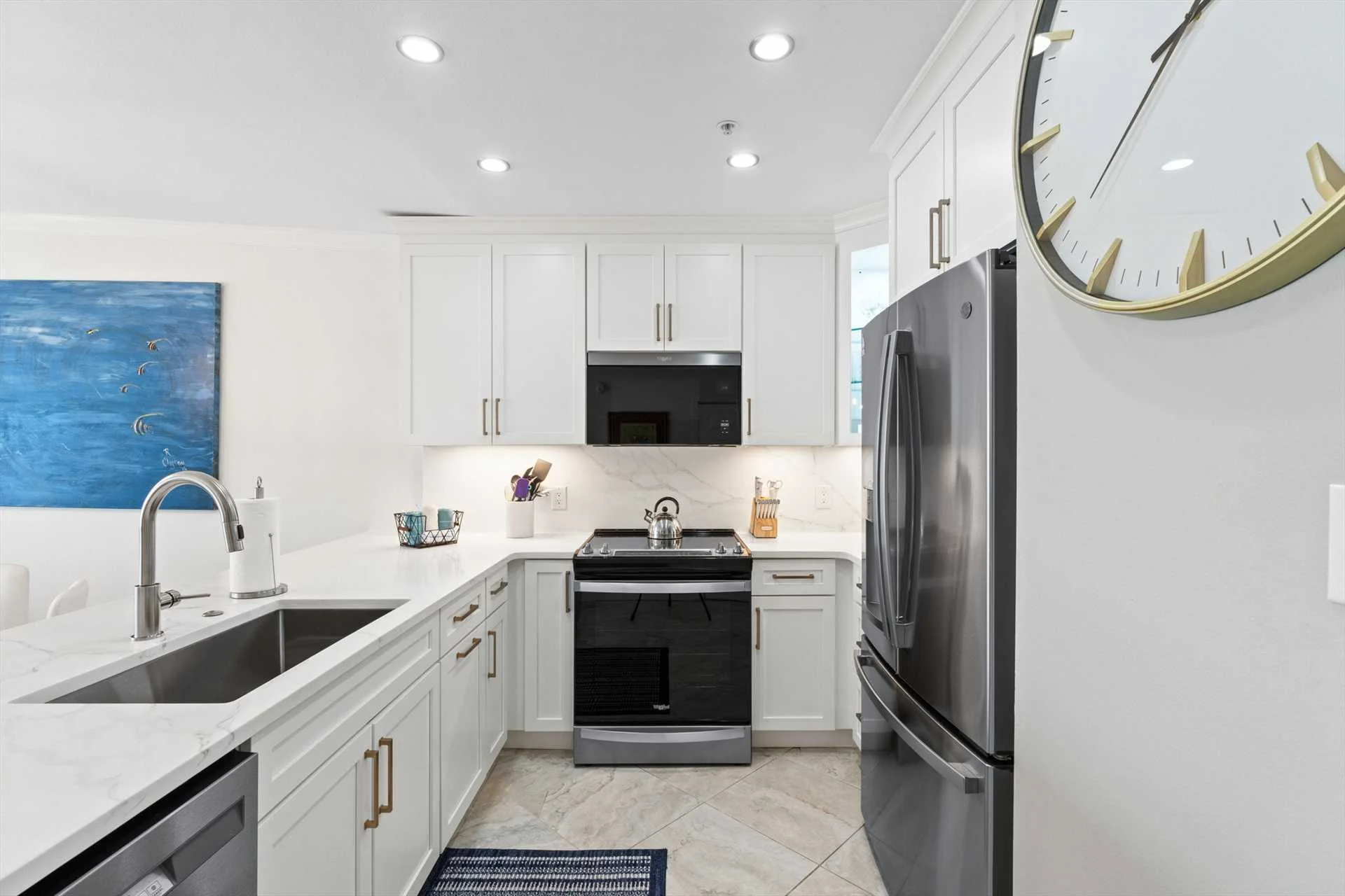 Maravilla Resort 2405 | Top-Floor Gulf-Front Condo in Destin, FL | Unobstructed Views - Photo 7