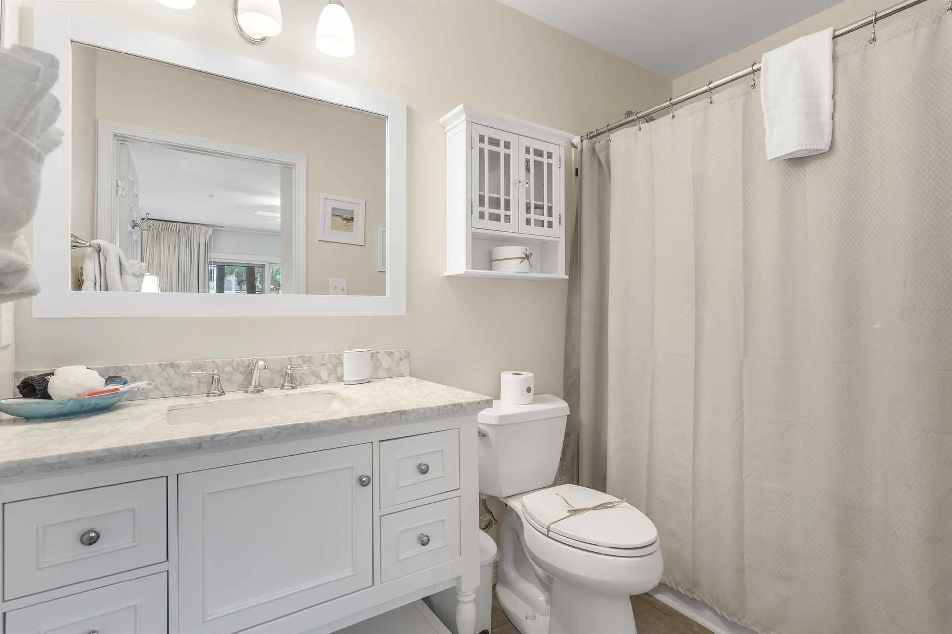 Maravilla 3103 Miles Away affordable Destin Vacation Rental. - Photo 7