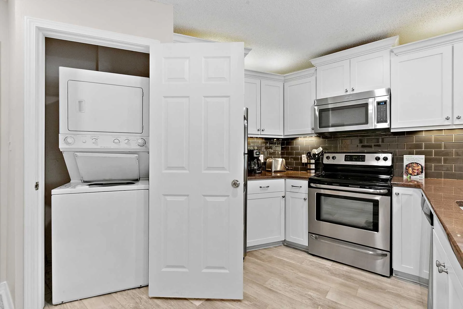 Clark Kent’s Cabana at Maravilla 3204 - Photo 10