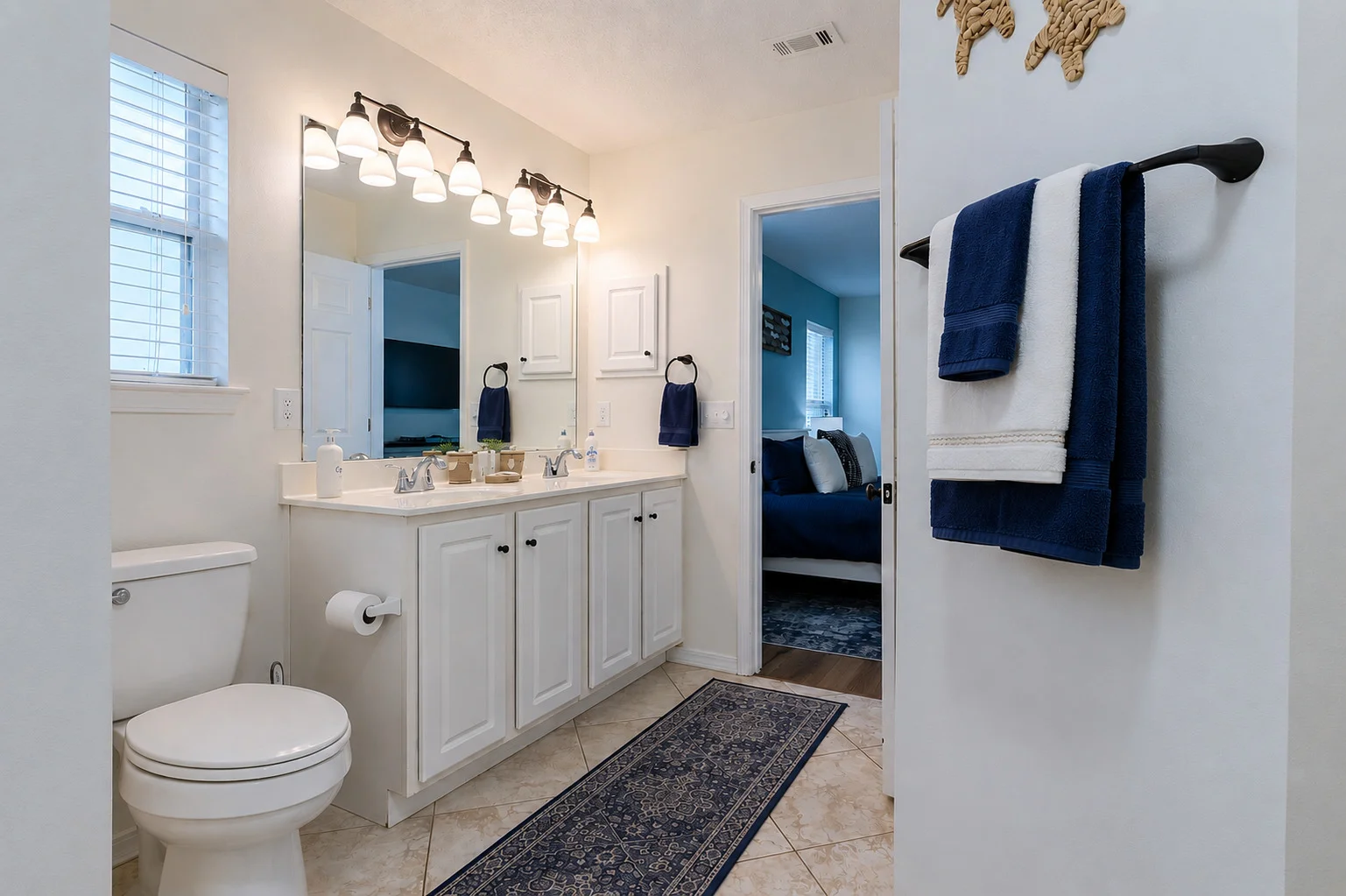 Charming, Pet Friendly Cottage ~ Sleeps 8 ~ Beach Service Included - Photo 10