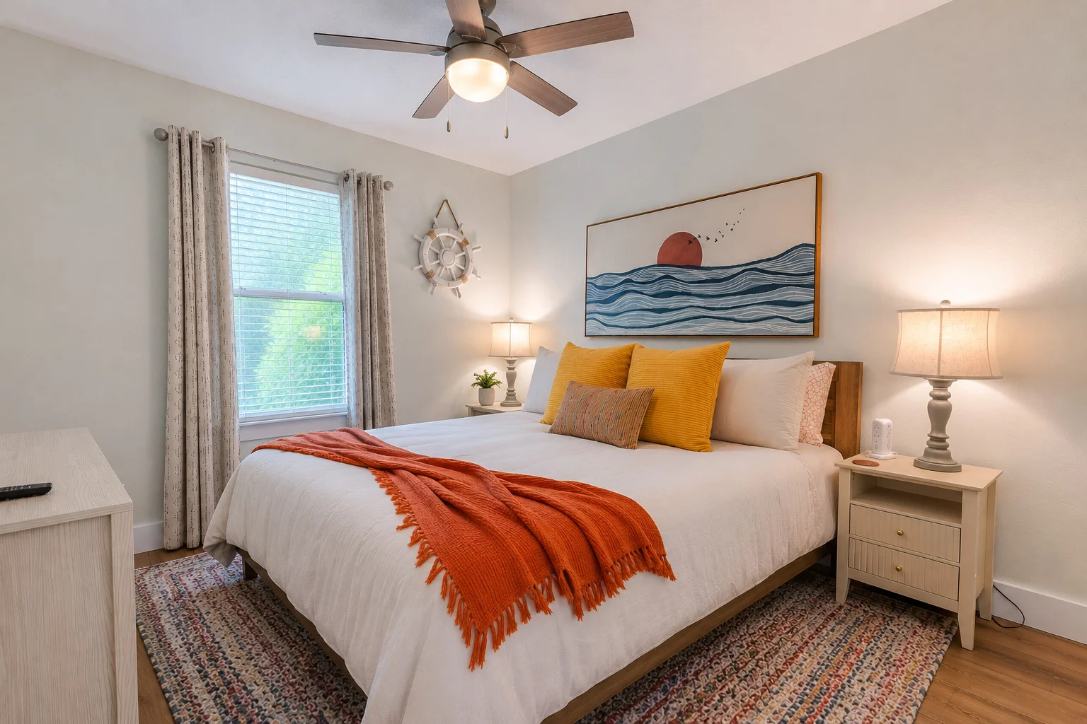 Charming, Pet Friendly Cottage ~ Sleeps 8 ~ Beach Service Included - Photo 12
