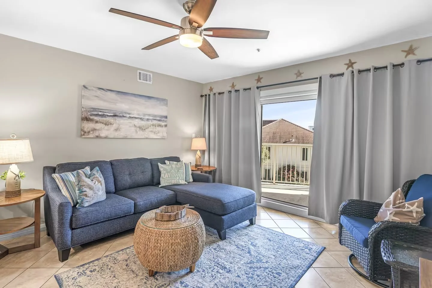 Location! | Free Beach Service | Private Beach - Photo 2