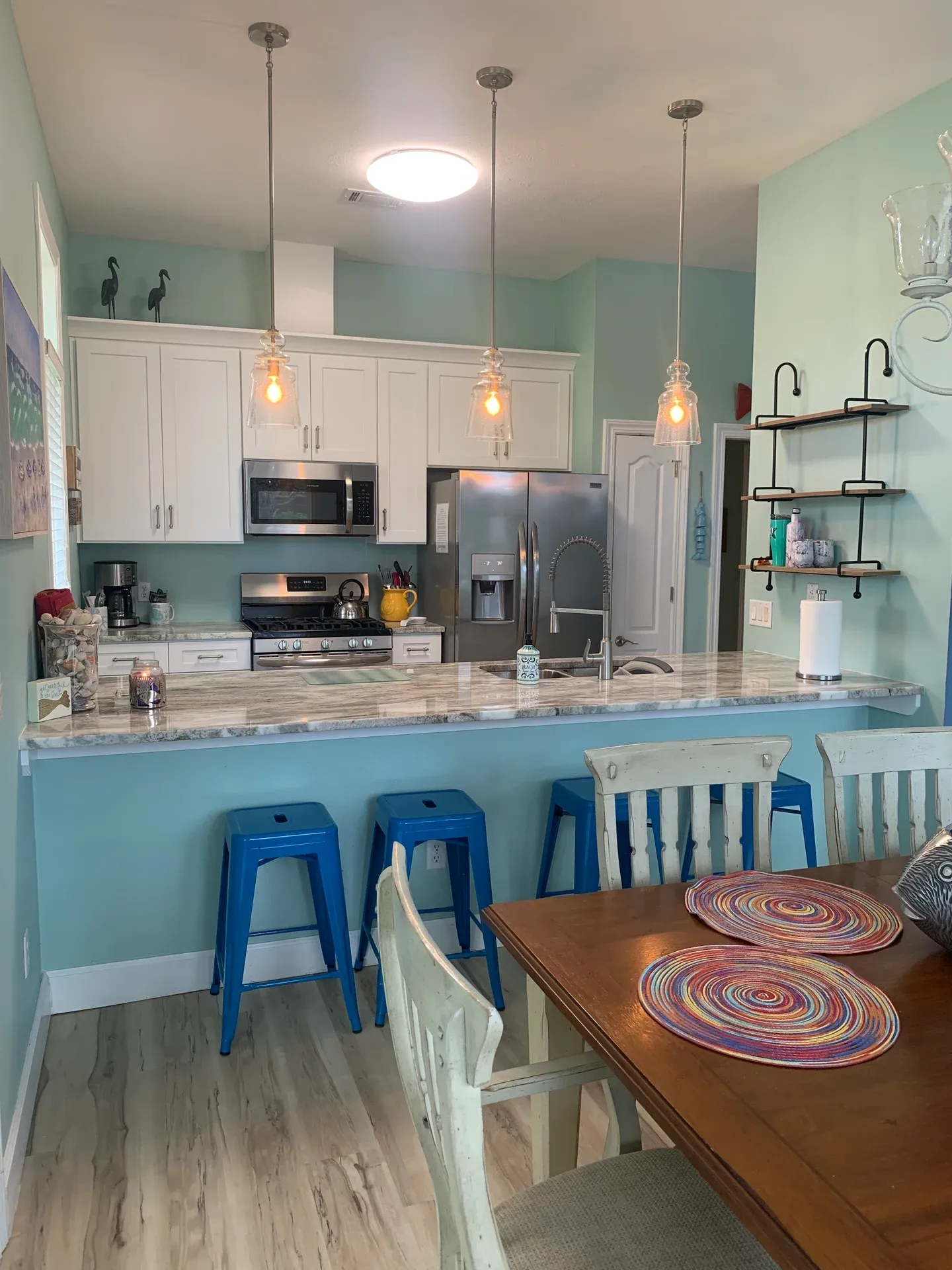 "Destin"ation By The Sea - Beautiful Beach Cottage! - Photo 4