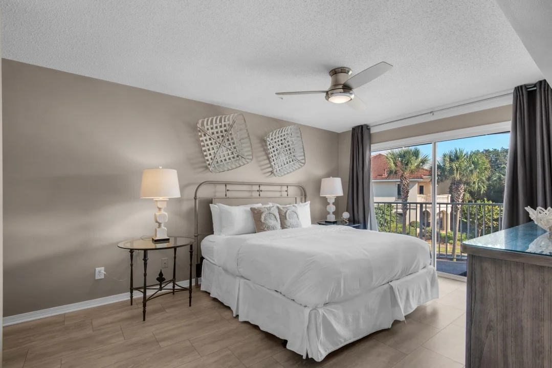 Welcome to Maravilla 1204 – Your Beachside Home Away from Home! - Photo 10