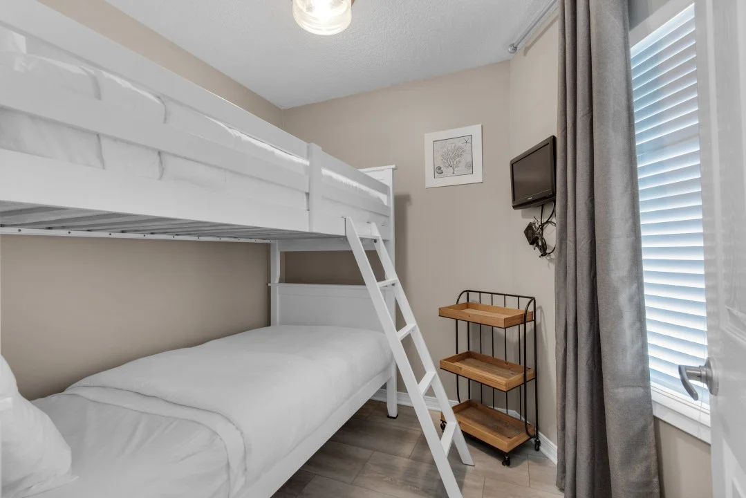 Welcome to Maravilla 1204 – Your Beachside Home Away from Home! - Photo 11