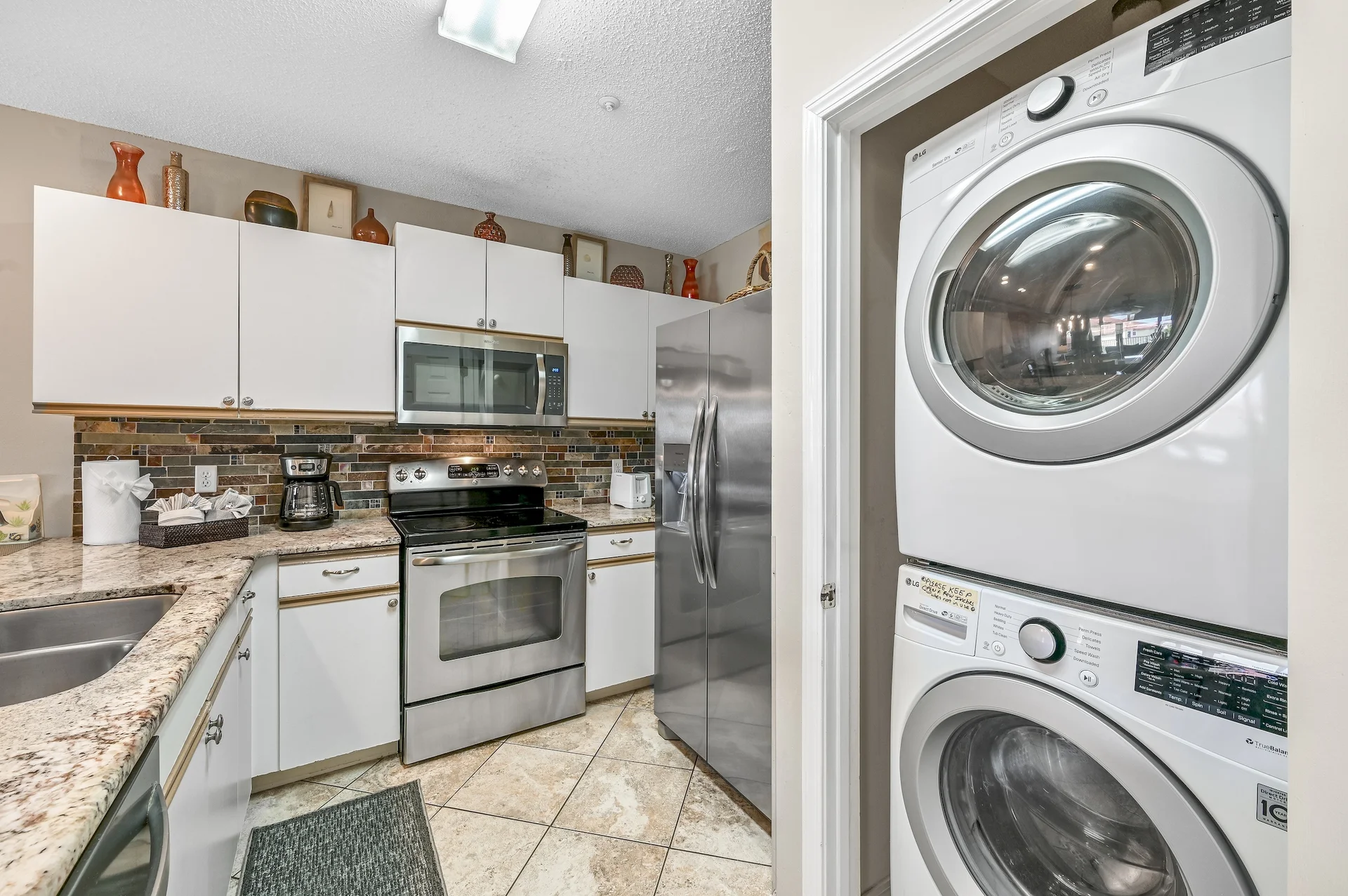 DO YOU BELIEVE IN MAGIC ? - Photo 10