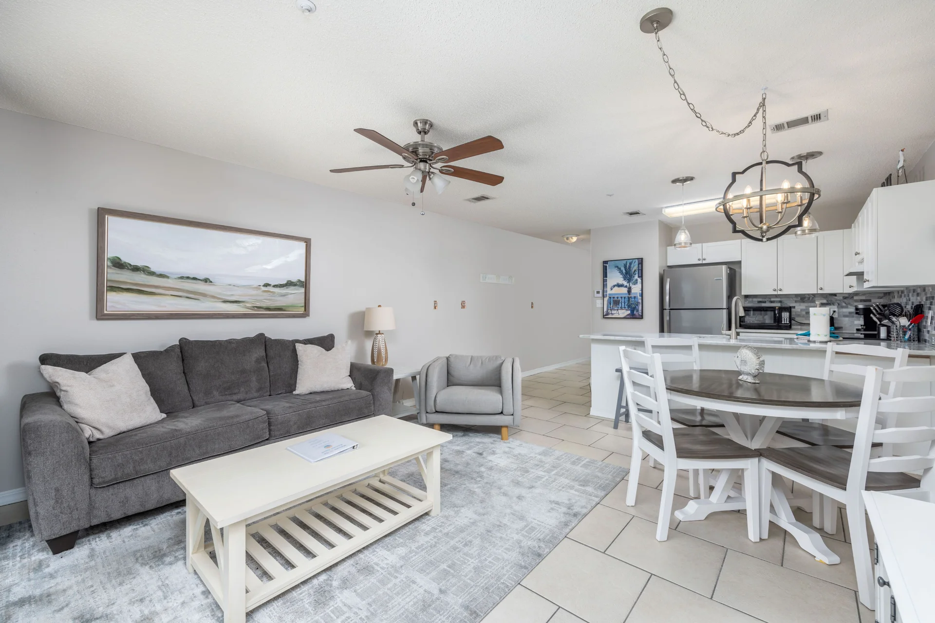 Pet Friendly! Beach Service Included!