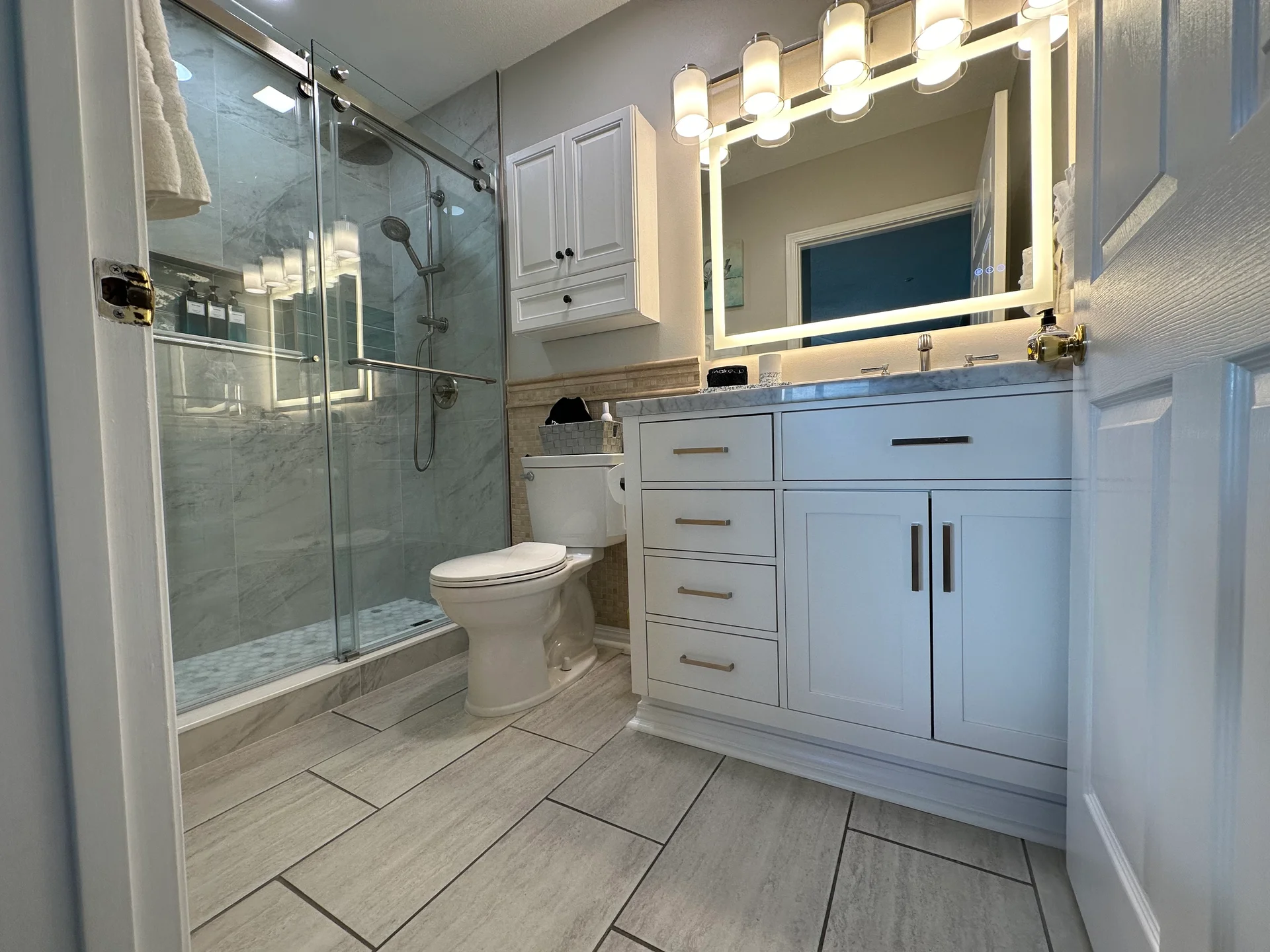 Stella Marina 1408 - Sleeps 8 , Private Beach with New Ramp , Beach Service included , Pet Friendly - Photo 2