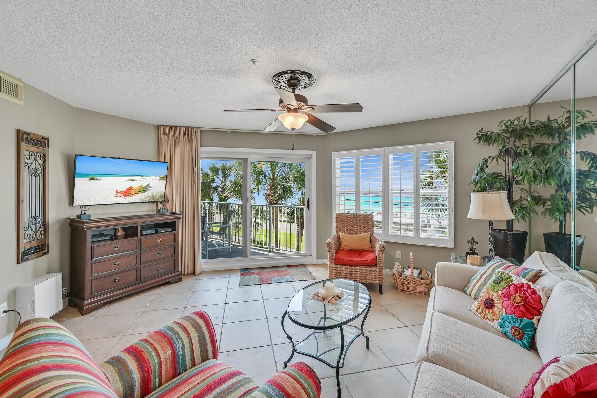 Beautiful, clean, updated condo with 2 bedrooms and 2 baths.  Can't beat these views.  Wake up to beautiful views of the beach and pool.  Wonderful site for adults or families.  Pet friendly. Free parking. 