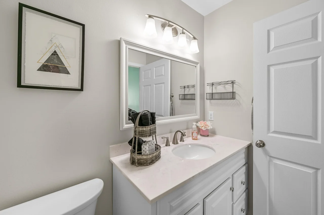 Unit 1109 - Photo 10